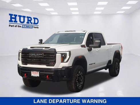 New 2026 GMC Sierra 2500 AT4X w/ LPO, Black Badging Package AWD/4WD image 9