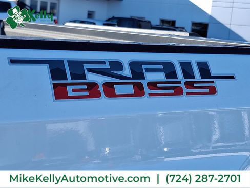 Used 2026 Chevrolet Silverado 1500 Custom Trail Boss w/ Turbomax Blackout Package AWD/4WD image 21