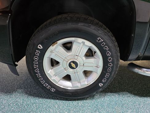 Used 2013 Chevrolet Silverado 1500 LTZ w/ LTZ Plus Package image 12