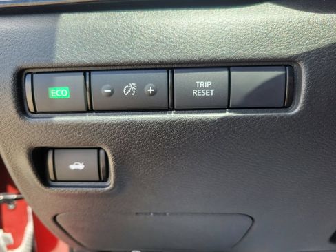 Used 2023 Nissan Sentra SV w/ All-Weather Package FWD image 29