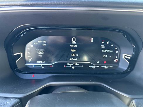 Used 2024 GMC Yukon XL Denali image 24