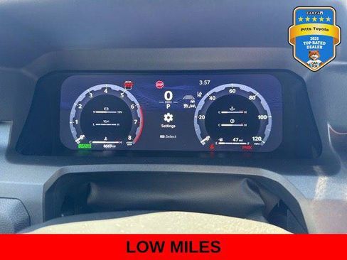 Certified 2025 Toyota 4Runner TRD Off-Road AWD/4WD image 27