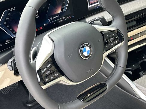 Used 2026 BMW 330i Sedan w/ Convenience Package RWD image 19