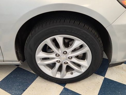 Used 2016 Chevrolet Malibu LT FWD image 10