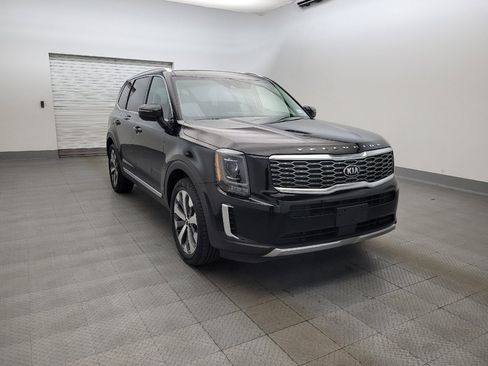 Used 2020 Kia Telluride EX w/ EX Premium Package FWD image 13
