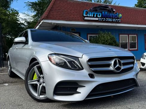Used 2017 Mercedes-Benz E 300 4MATIC image 1