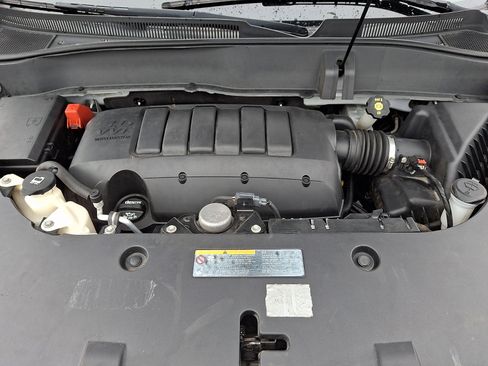 Used 2017 GMC Acadia Limited SLT image 29