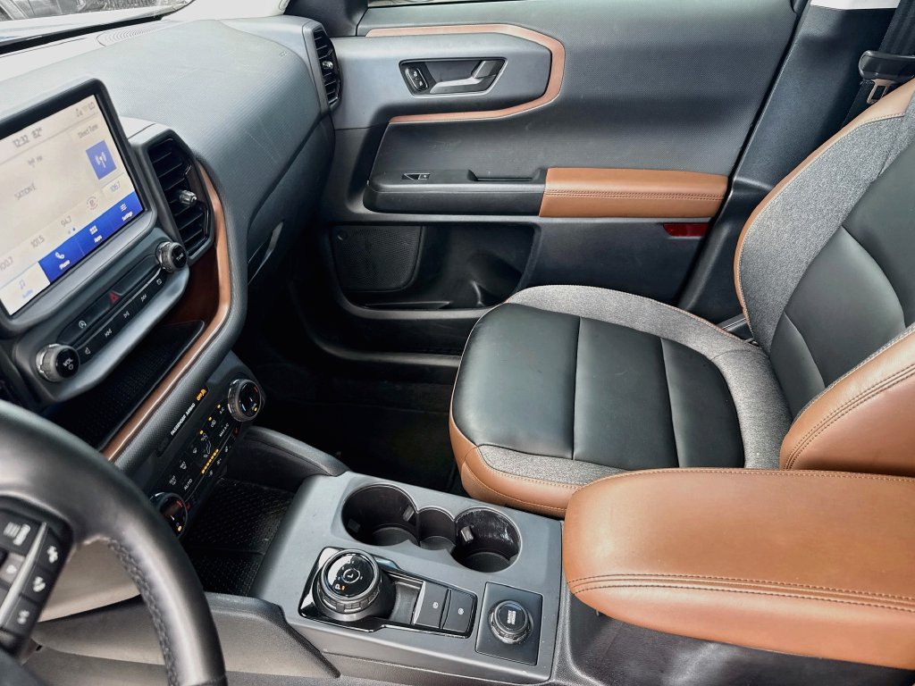 Used 2024 Ford Bronco Sport Outer Banks AWD/4WD image 26