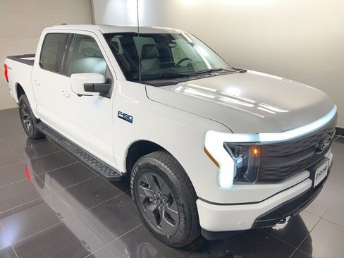 New 2025 Ford F150 Lightning Lariat image 1