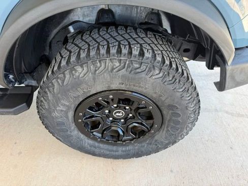 Used 2021 Ford Bronco Wildtrak AWD/4WD image 5