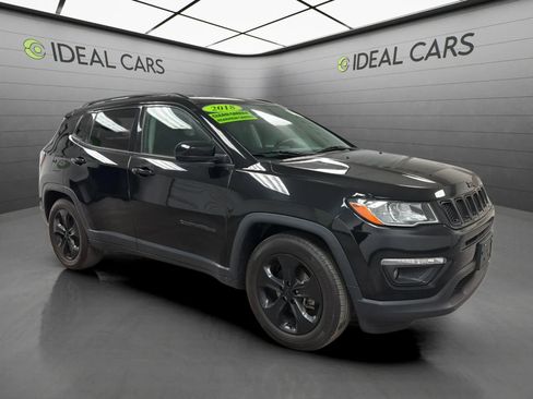 Used 2018 Jeep Compass Latitude w/ Popular Equipment Group FWD image 7