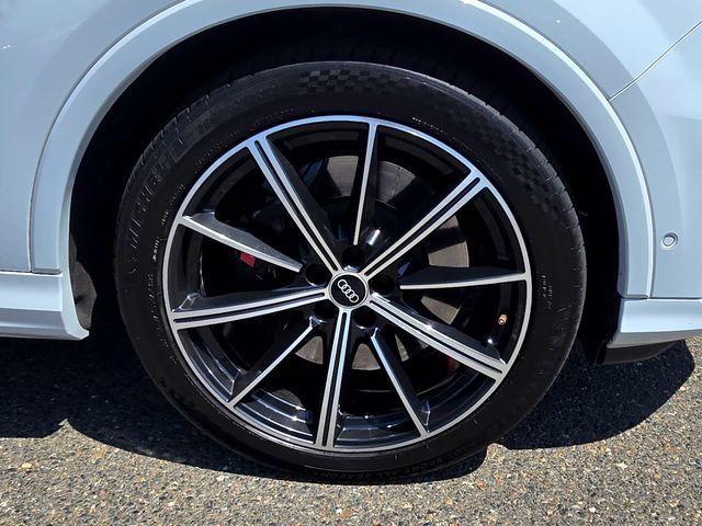 Used 2021 Audi SQ7 Prestige w/ Prestige Package AWD/4WD image 32
