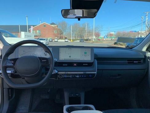 Used 2022 Hyundai Ioniq 5 SE image 13