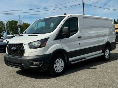 Used 2025 Ford Transit 250 Low Roof w/ Exterior Upgrade Package RWD image 7