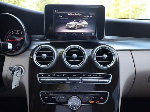 Used 2018 Mercedes-Benz C 300 4MATIC Sedan w/ Premium Package image 35