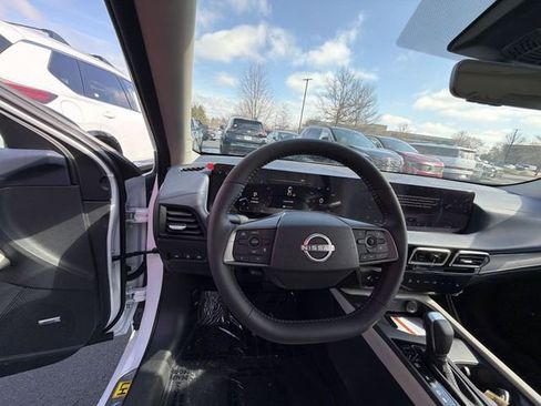 New 2026 Nissan Sentra SL w/ Floor Mat Package FWD image 14