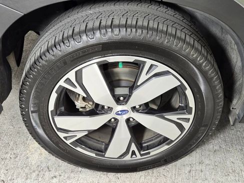 Used 2020 Subaru Forester Touring AWD/4WD image 11