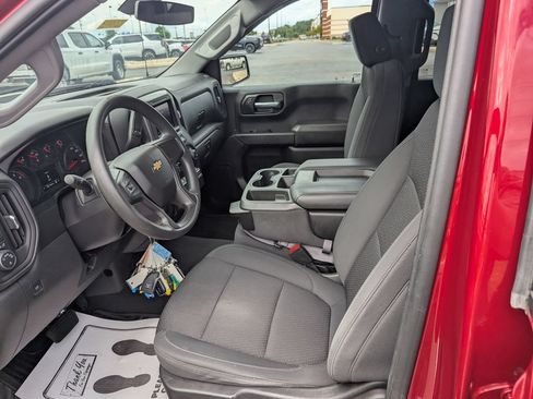 Used 2021 Chevrolet Silverado 1500 Custom AWD/4WD image 14