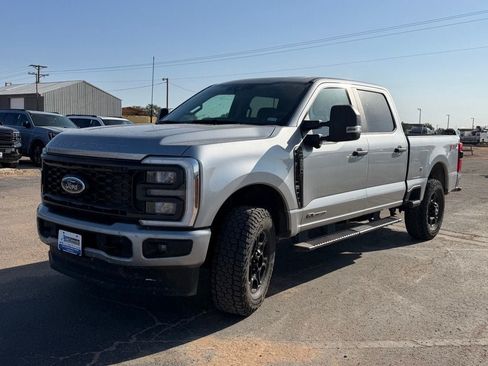 Used 2024 Ford F250 XL w/ STX Appearance Package AWD/4WD image 1