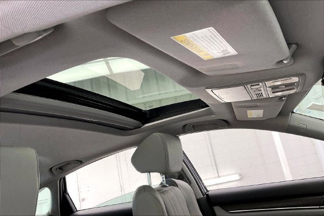 Used 2020 Honda Accord Touring image 13