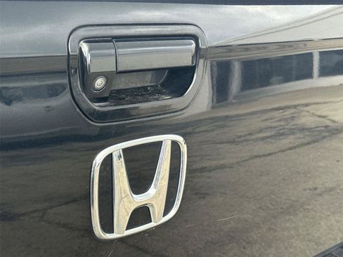 Used 2020 Honda Ridgeline Black Edition image 10
