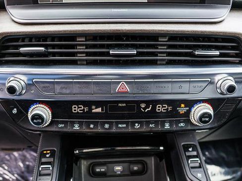 Used 2022 Kia Telluride EX w/ EX Premium Package image 20