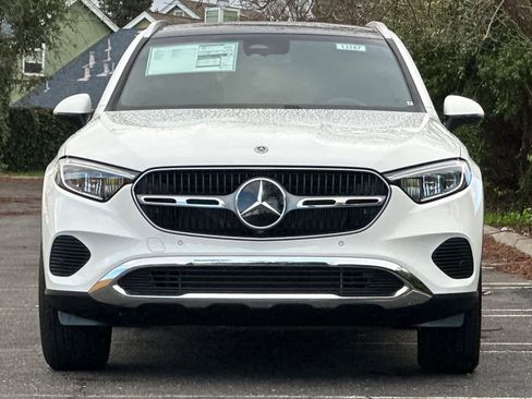 New 2026 Mercedes-Benz GLC 300 4MATIC image 8