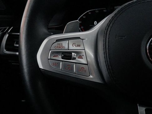 Used 2022 BMW 750i xDrive w/ Executive Package image 28