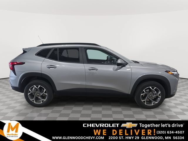 Used 2025 Chevrolet Trax LT w/ Driver Confidence Package FWD image 1