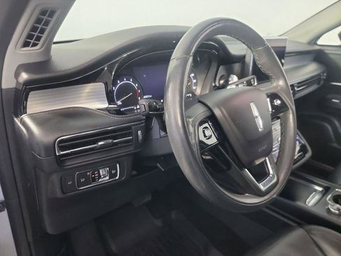 Used 2021 Lincoln Corsair AWD w/ Premium Package image 17