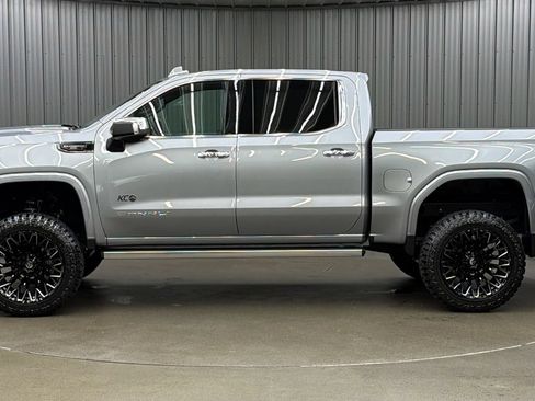 Used 2026 GMC Sierra 1500 Denali Ultimate AWD/4WD image 2