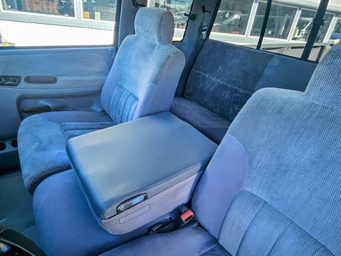 Used 1997 Dodge Ram 2500 Truck 4x4 Club Cab image 11