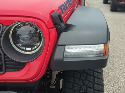 Used 2024 Jeep Wrangler Unlimited Rubicon 4xe AWD/4WD image 11