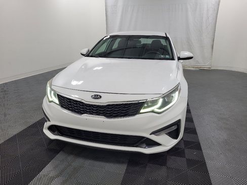 Used 2019 Kia Optima LX FWD image 15