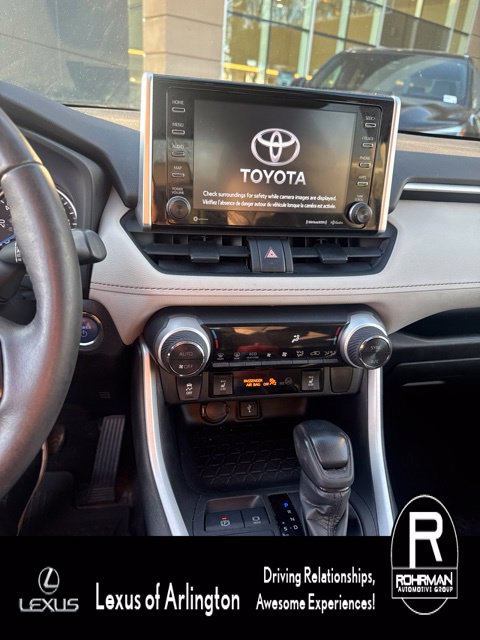 Used 2021 Toyota RAV4 XLE w/ Convenience Package AWD/4WD image 10