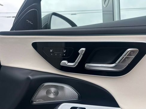 Used 2026 Mercedes-Benz E 350 4MATIC Sedan image 27