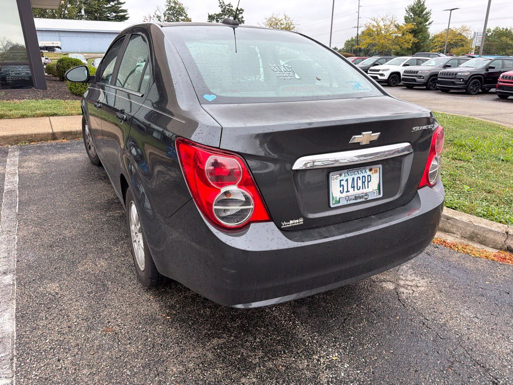Used 2015 Chevrolet Sonic LT FWD image 4