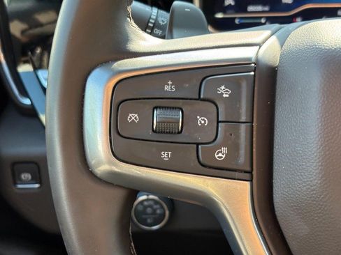 Used 2025 Chevrolet Silverado 1500 LTZ w/ LTZ Convenience Package II AWD/4WD image 18