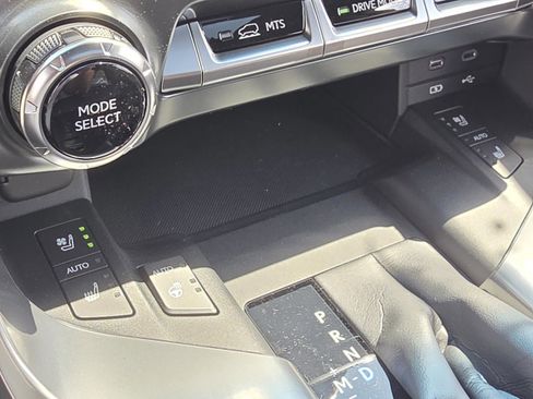 New 2026 Lexus LX 600 4WD w/ Luxury Package image 23