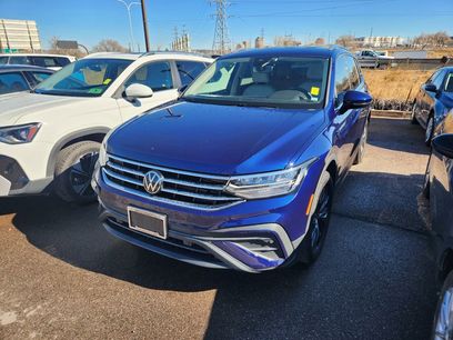 Used 2024 Volkswagen Tiguan SE w/ MDO Package, Two-Row