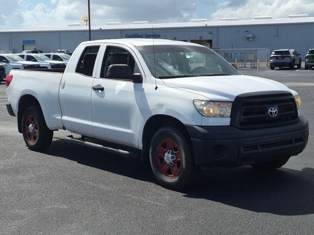 Used 2011 Toyota Tundra 2WD Double Cab w/ Tow Pkg image 3