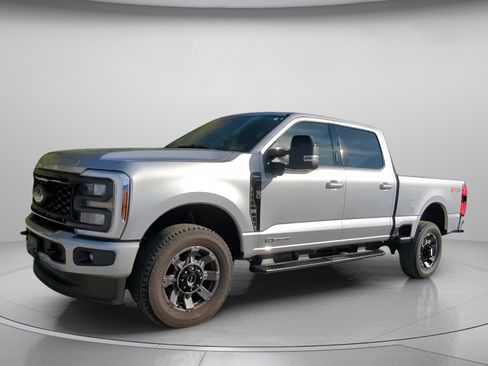 Certified 2024 Ford F250 Lariat w/ Lariat Ultimate Package image 12