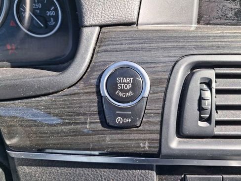 Used 2013 BMW 535i xDrive Sedan image 38