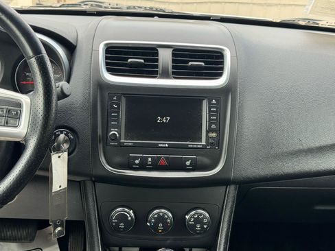 Used 2013 Dodge Avenger R/T FWD image 17