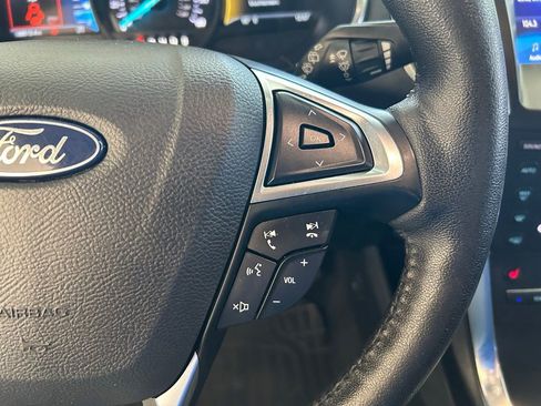 Used 2019 Ford Edge Titanium w/ Cargo Accessory Package FWD image 43