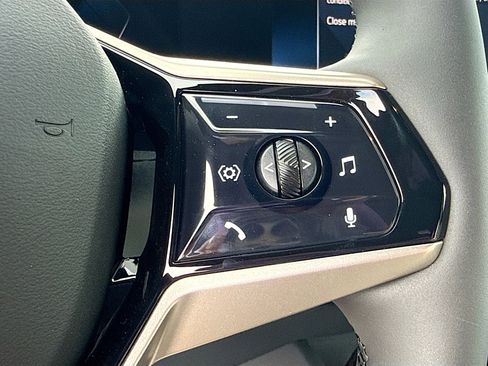 New 2027 BMW i5 xDrive40 AWD/4WD image 38