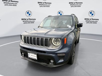 Used 2023 Jeep Renegade Limited w/ Sun/Sound Group