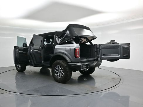 Certified 2023 Ford Bronco Badlands image 37