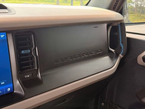 Used 2022 Ford Bronco Wildtrak AWD/4WD image 20