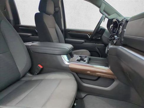 Used 2025 Chevrolet Silverado 3500 LT w/ All Star Edition image 27